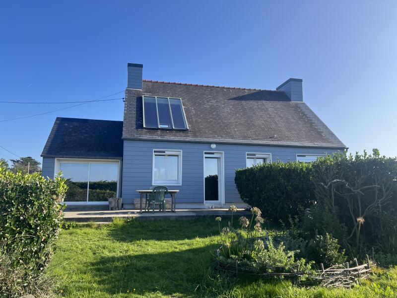 La maison bleue : mer, campagne et tranquilité